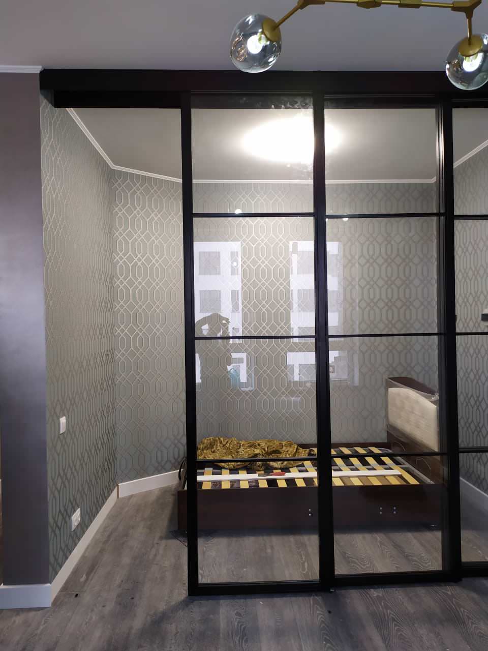 Обложка проекта: Loft перегородка раздвижная телескопического открывания