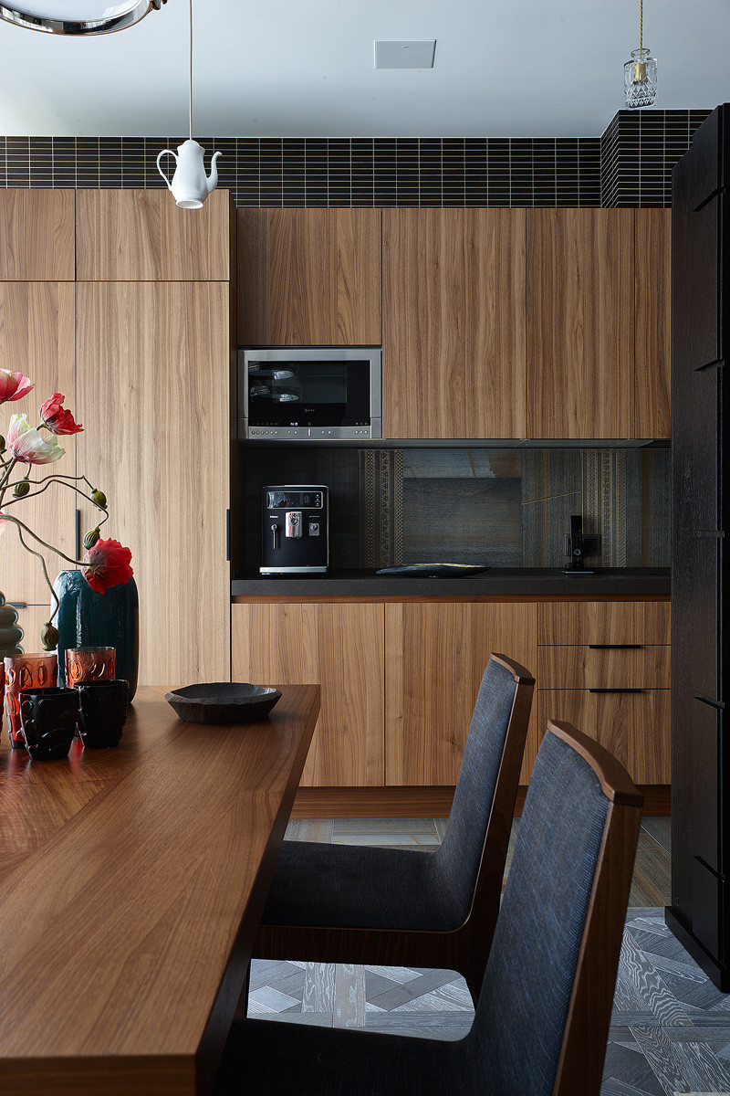 Кухня из массива дерева на заказ