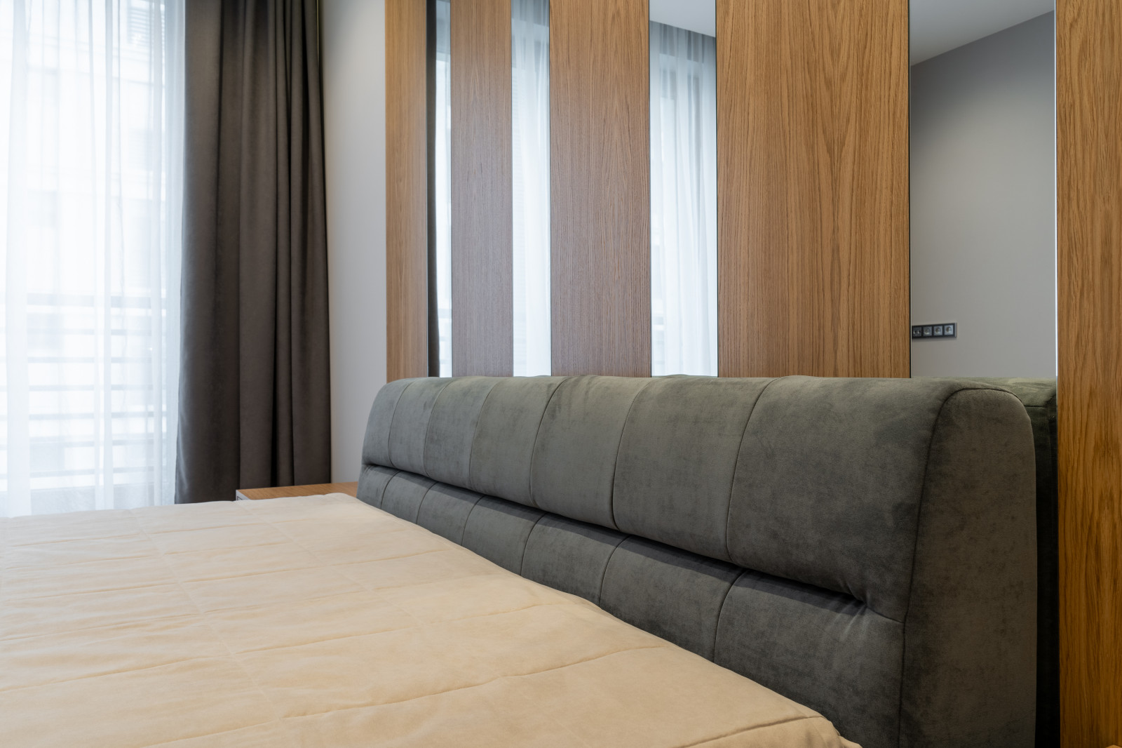 Крестовский для молодой семьи