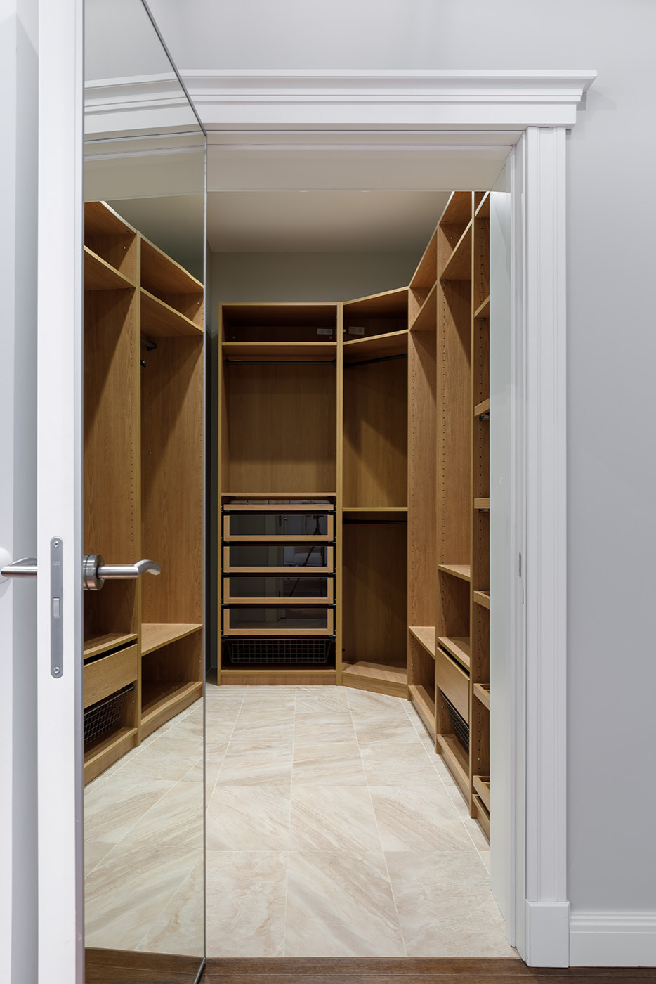 Квартира на Морском проспекте в Петербурге