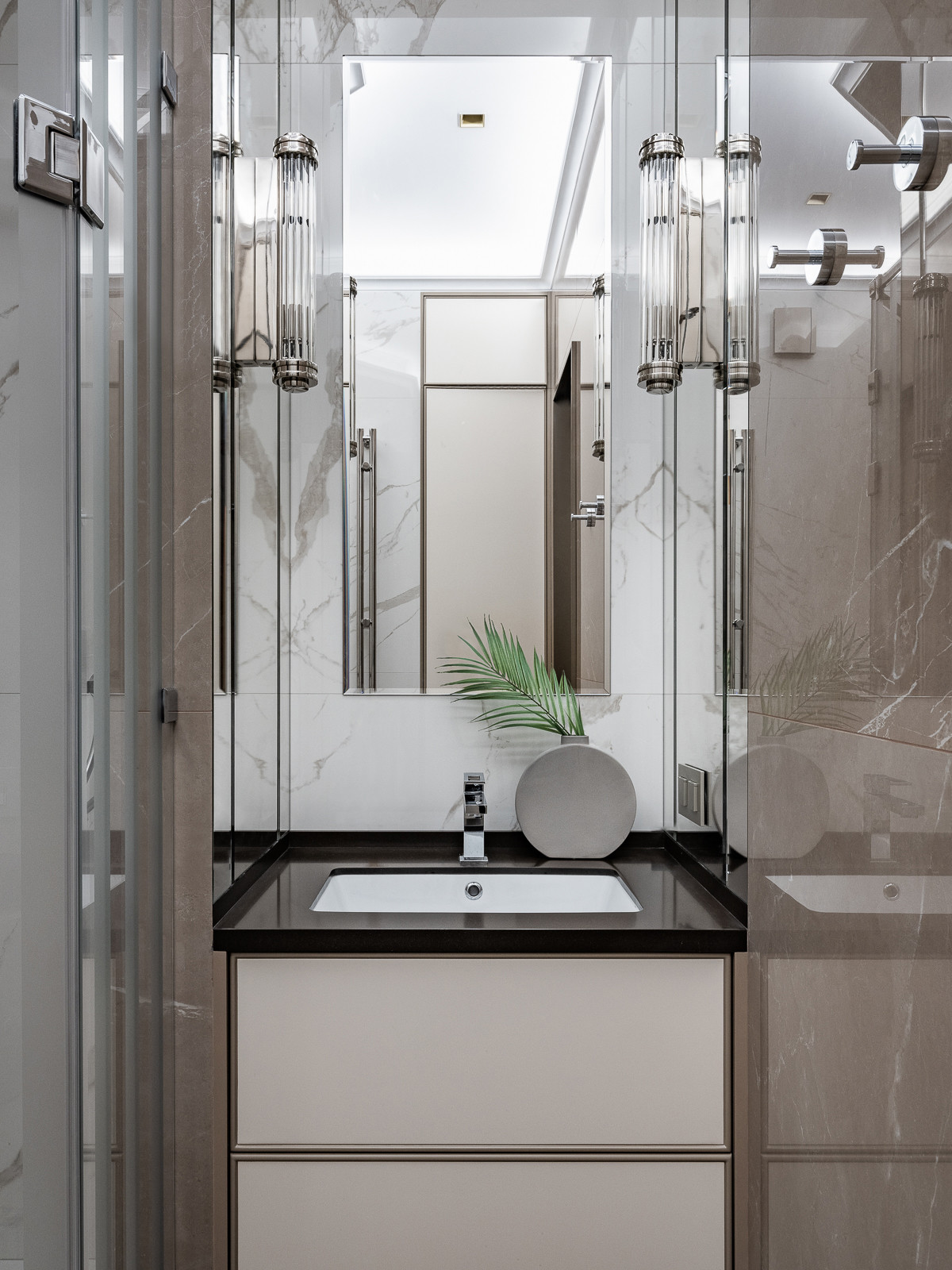 ДВЕ ОБЪЕДИНЕННЫЕ КВАРТИРЫ В ЖИЛОМ КОМПЛЕКСЕ «СЕРДЦЕ СТОЛИЦЫ», 170 М²