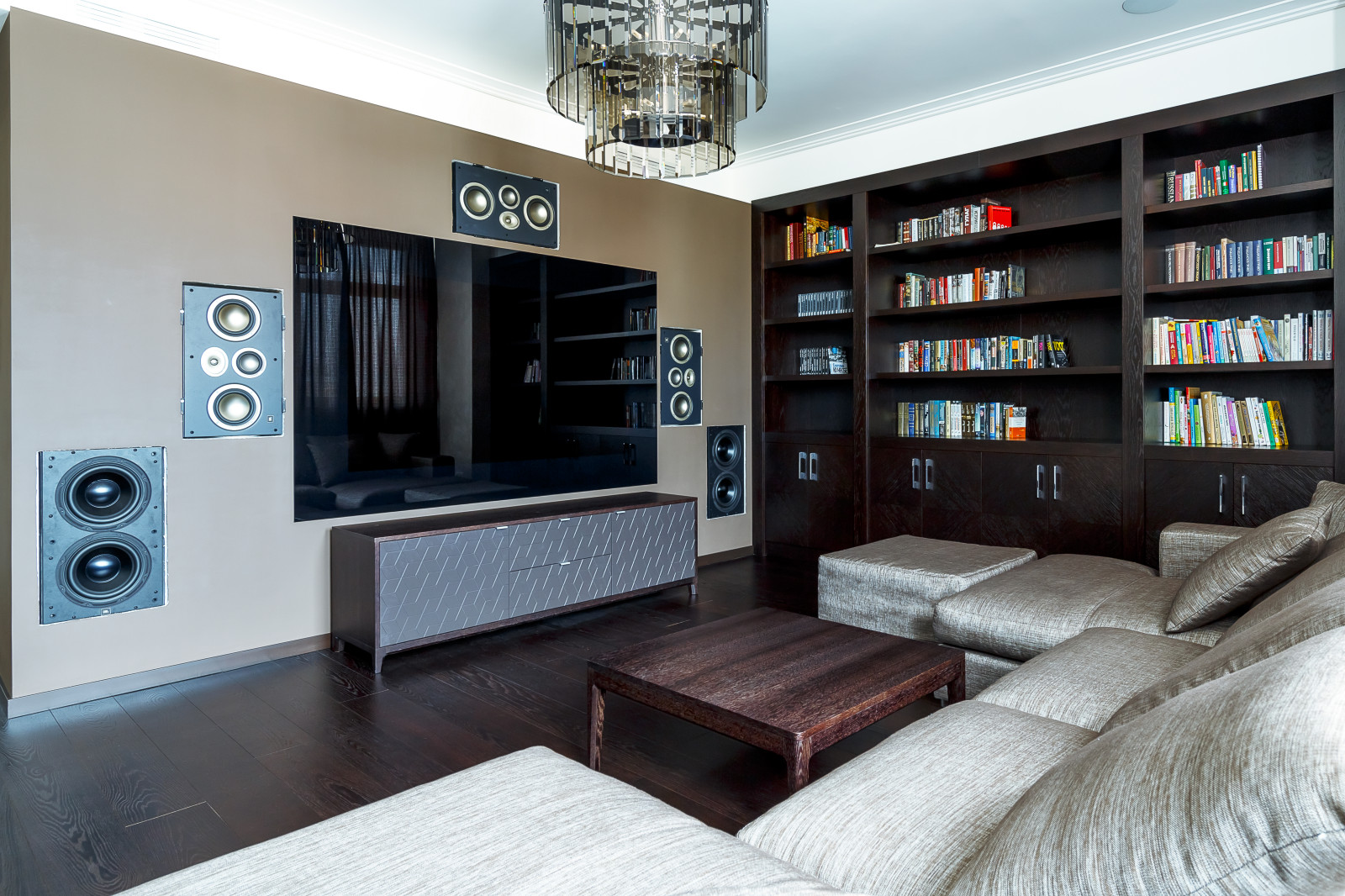 Домашний кинозал