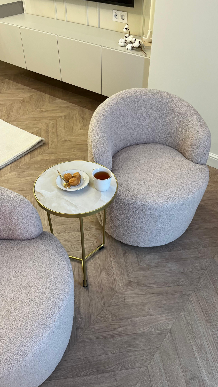 "Бульвар цветов-1" Красноярск.