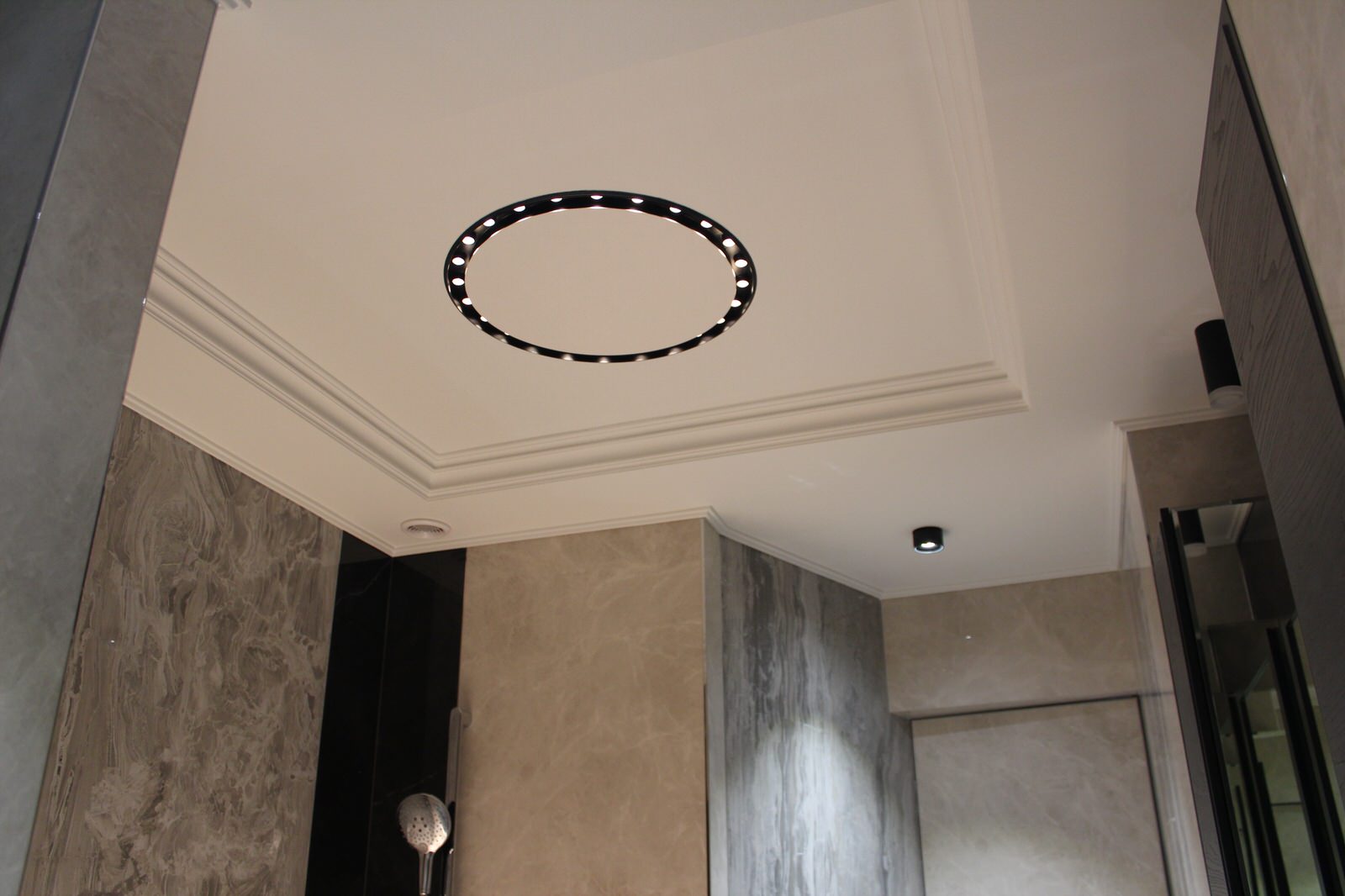 ЖК Донской Олимп. "Колотый лёд"