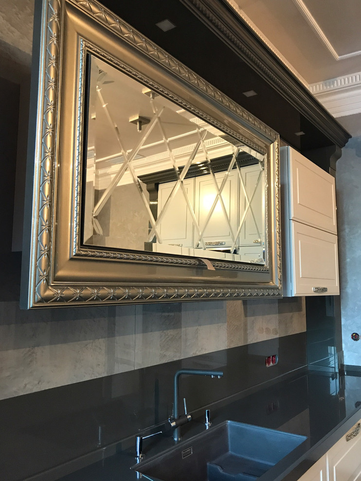 Квартира на Патриарших прудах