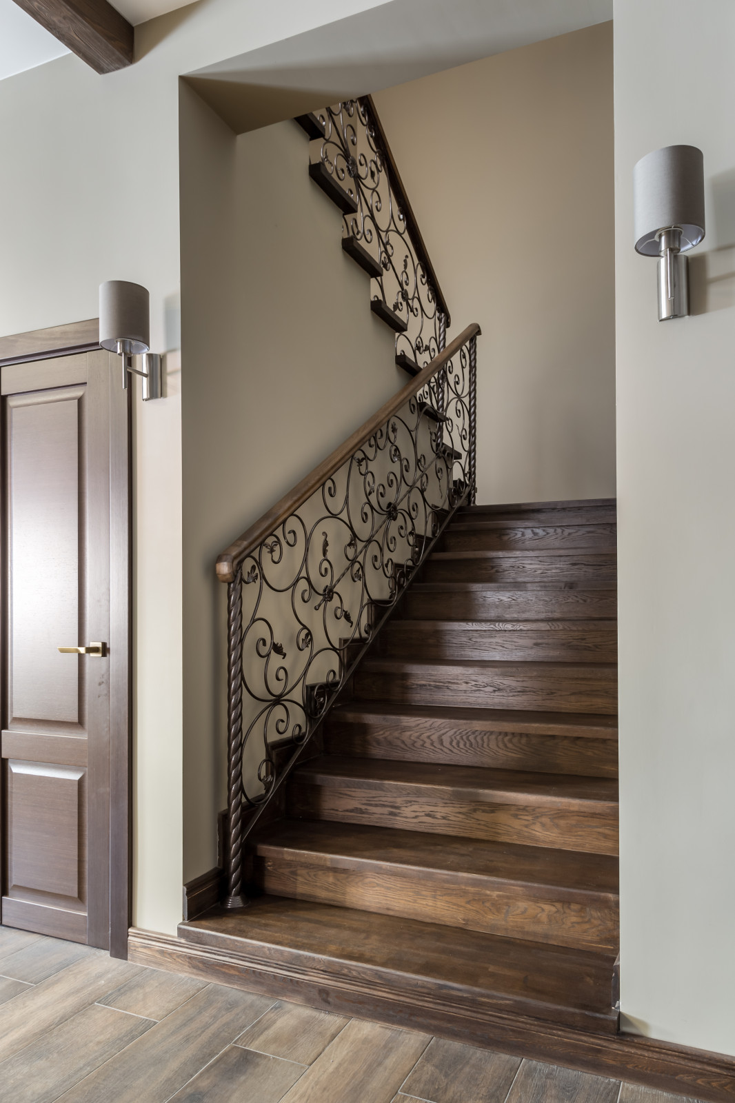 Дубовая лестница