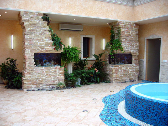 Оформление бассейнов и ванных комнат