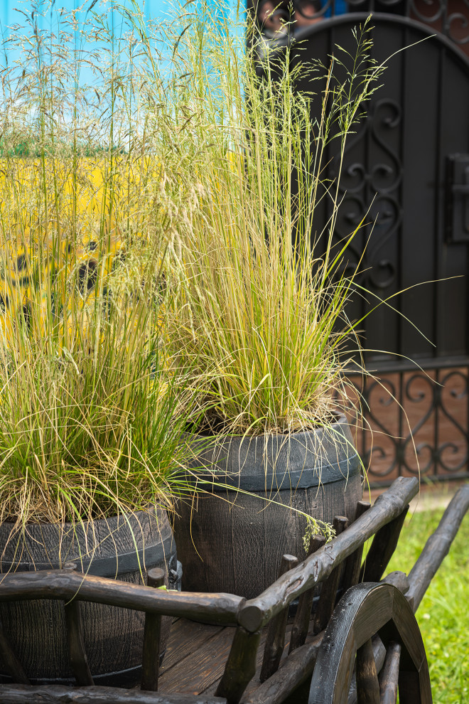 Современный хуторок у Наташи Королевой