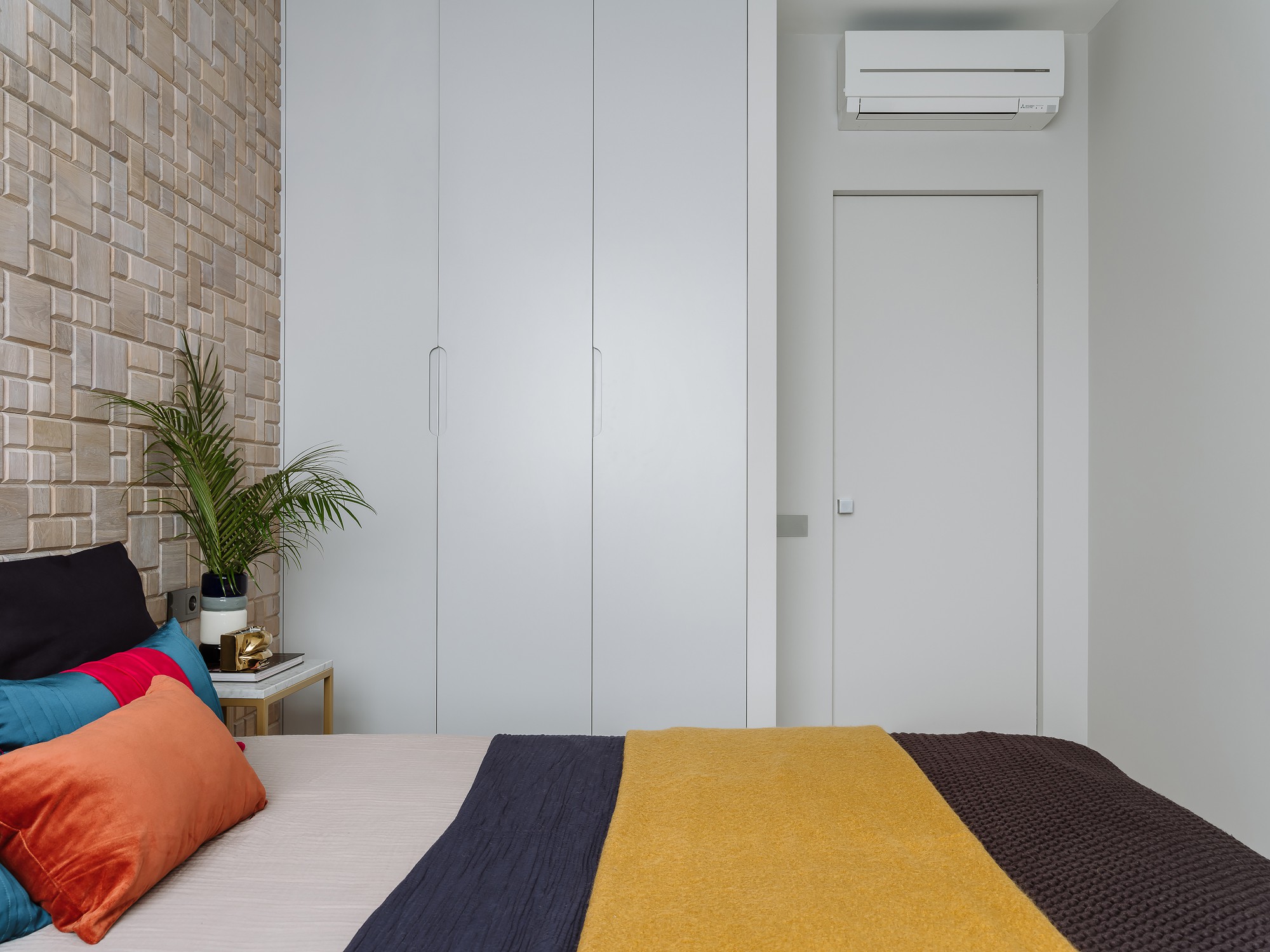 Квартира на Маршала Захарова