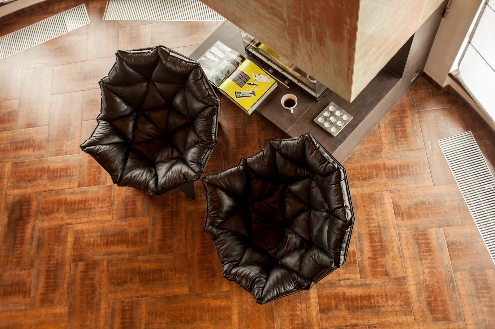 Обложка альбома: гостиная