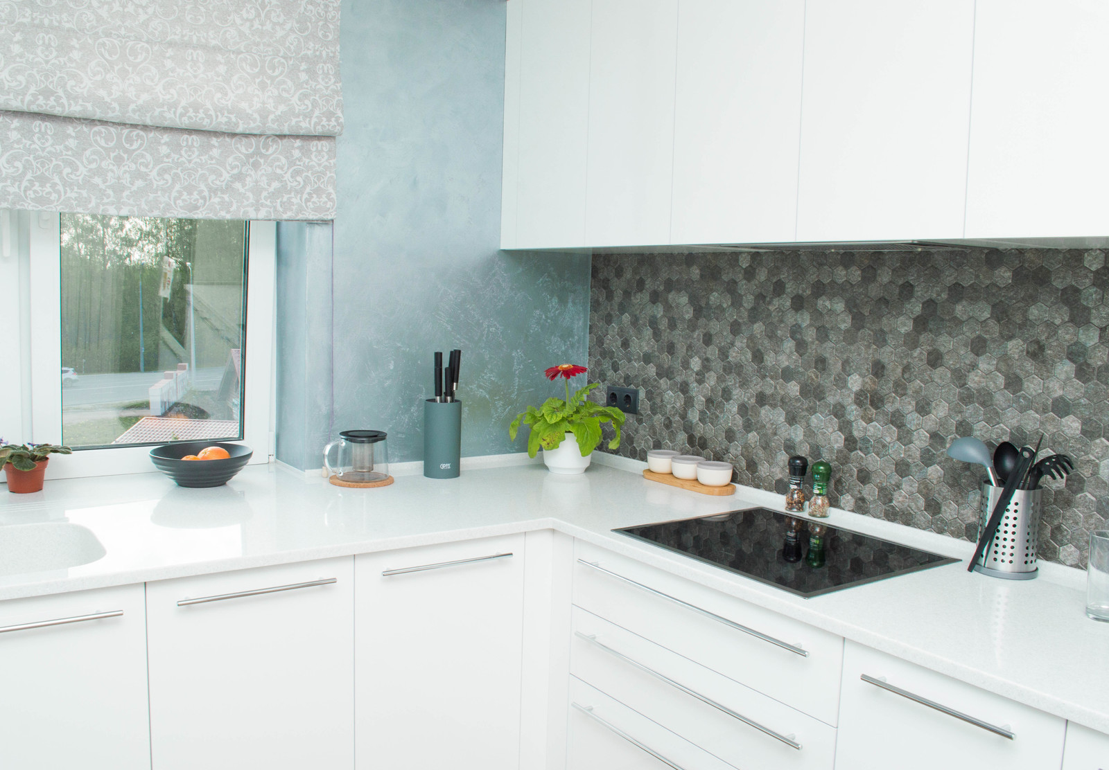 ЖК Красная поляна, ул. Красная поляна, 1