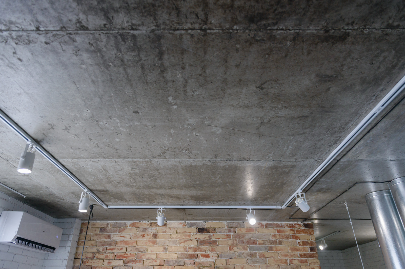 Обложка альбома: Потолок