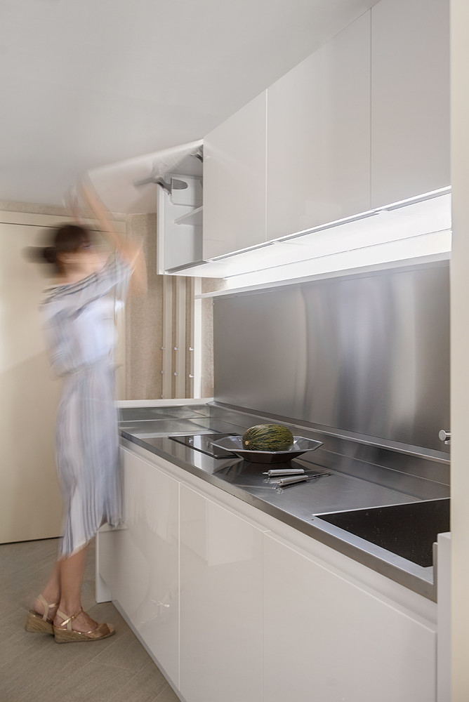 Проект недели: Проходная кухня в коридоре, которую легко спрятать