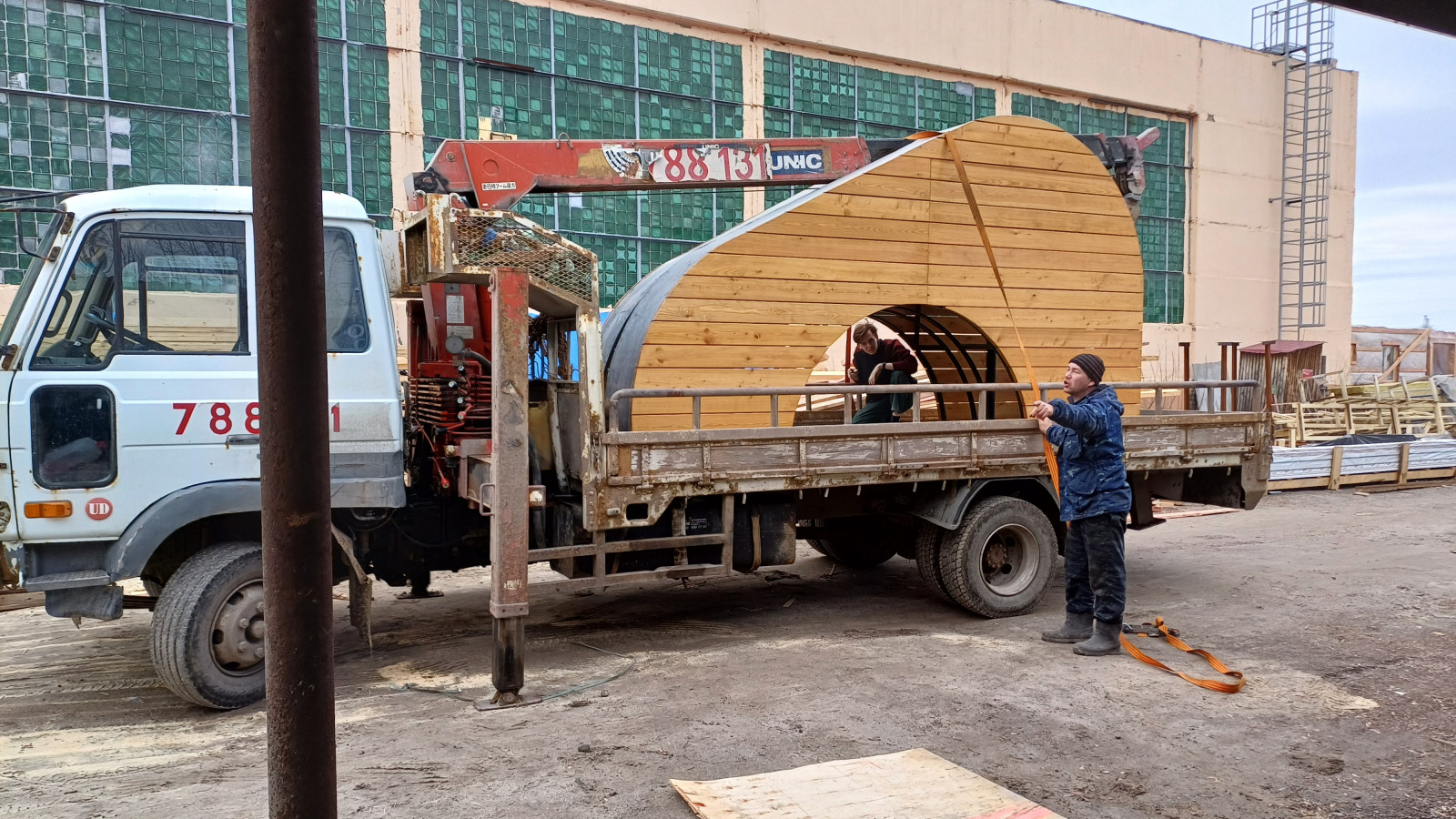 Обложка проекта: Скамейки для "Бережно парк"