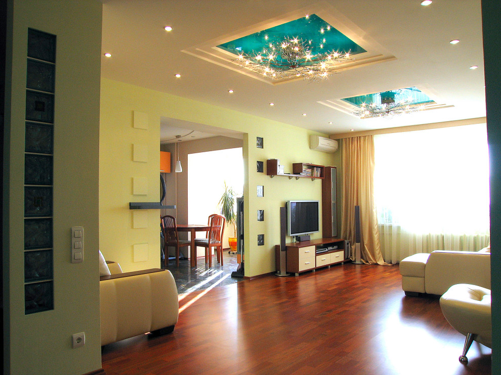 Рабочие фотографии проектов разных лет (2004-2015).