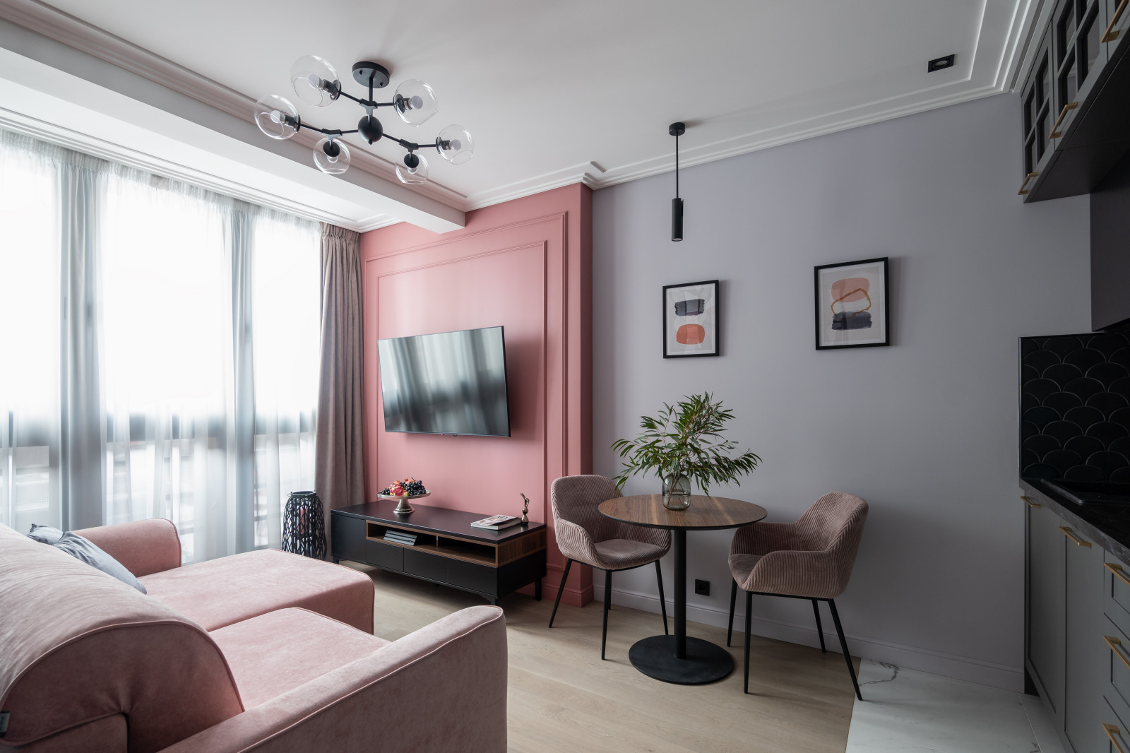 Квартира 44кв.м "В розовом цвете"