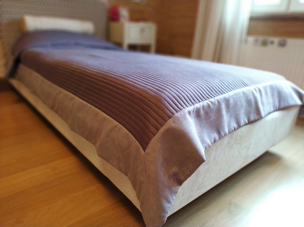 Спальни: оформление кроватей, декоративные покрывала, валики, подушки