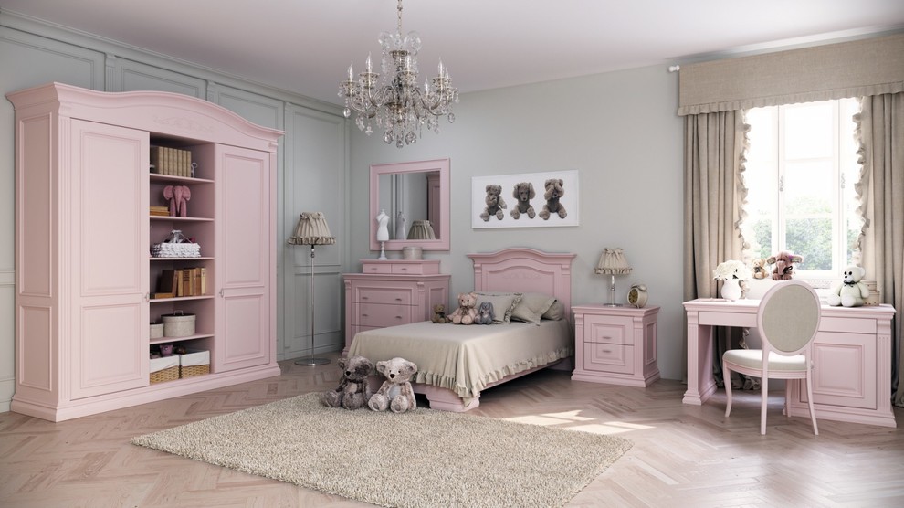 BRISTOL BABY ROOM
