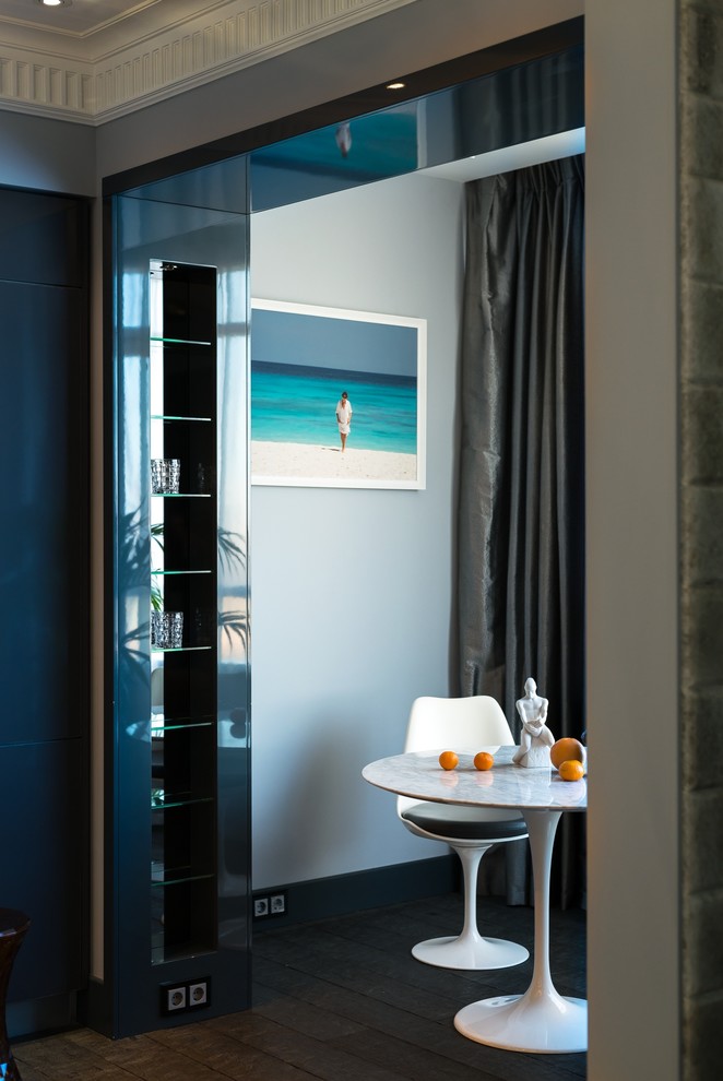 Обложка проекта: Квартира для молодого человека в современном стиле