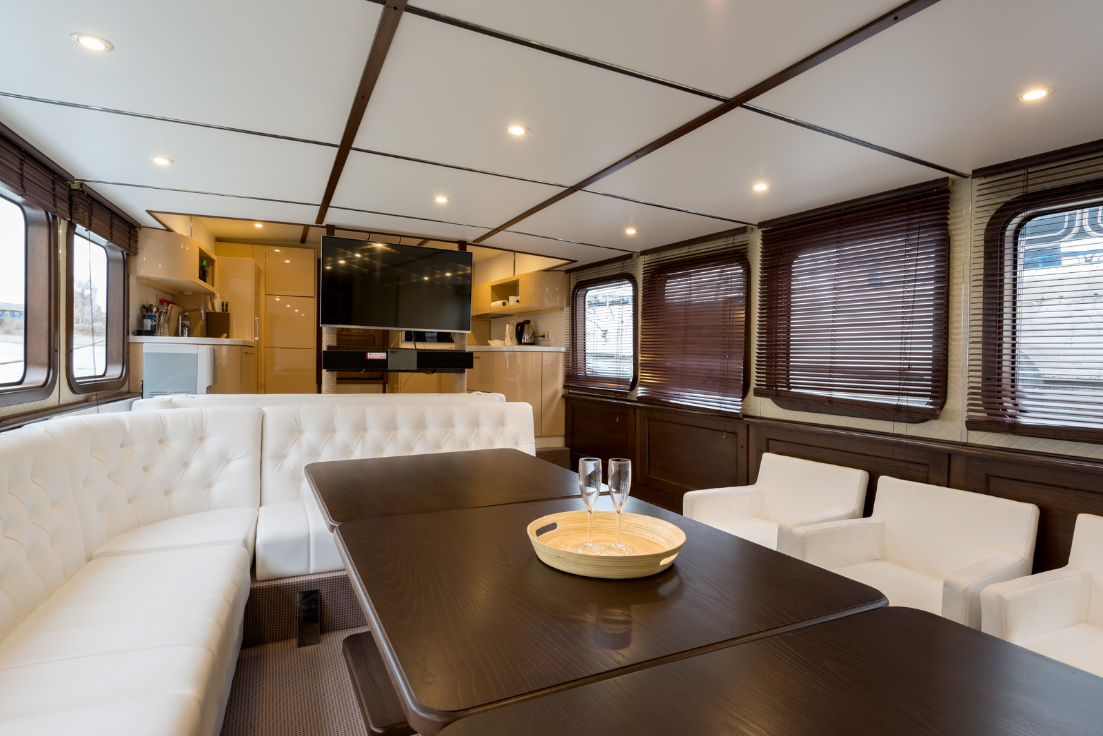 Интерьер теплохода