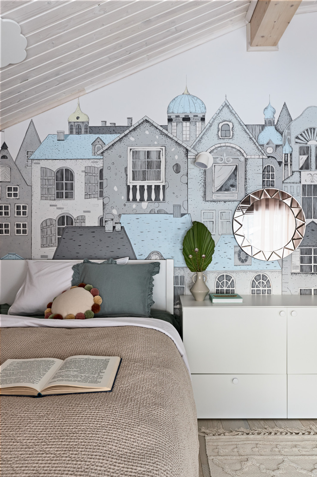 Современный загородный дом для большой семьи