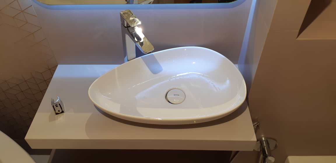 Обложка проекта: Спасённая ванная после 3их не умельцев .