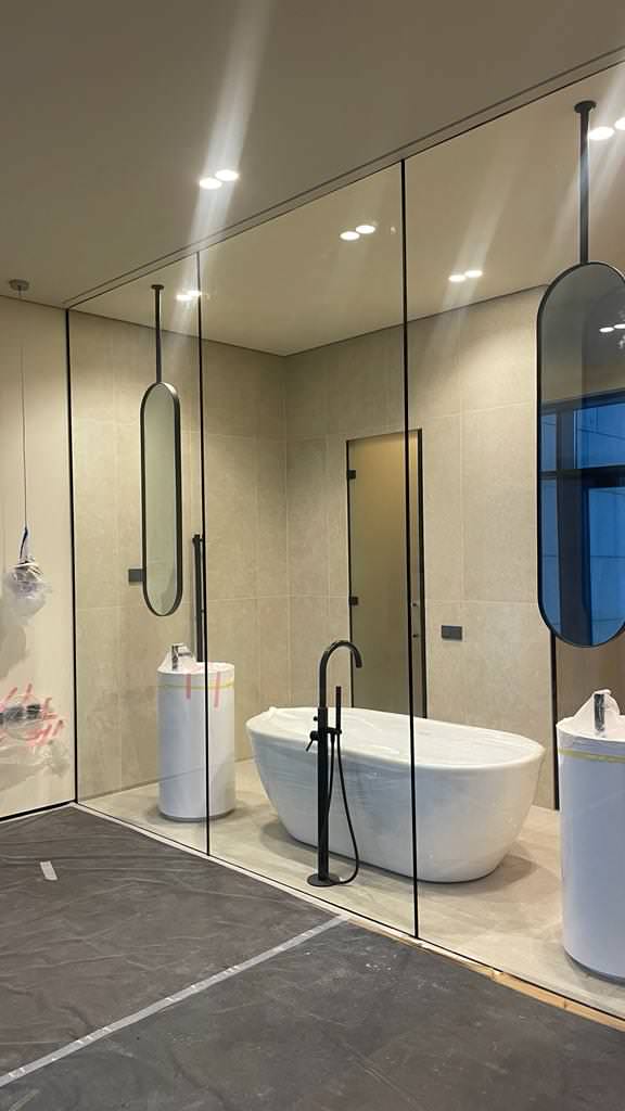 Перегородки из стекла