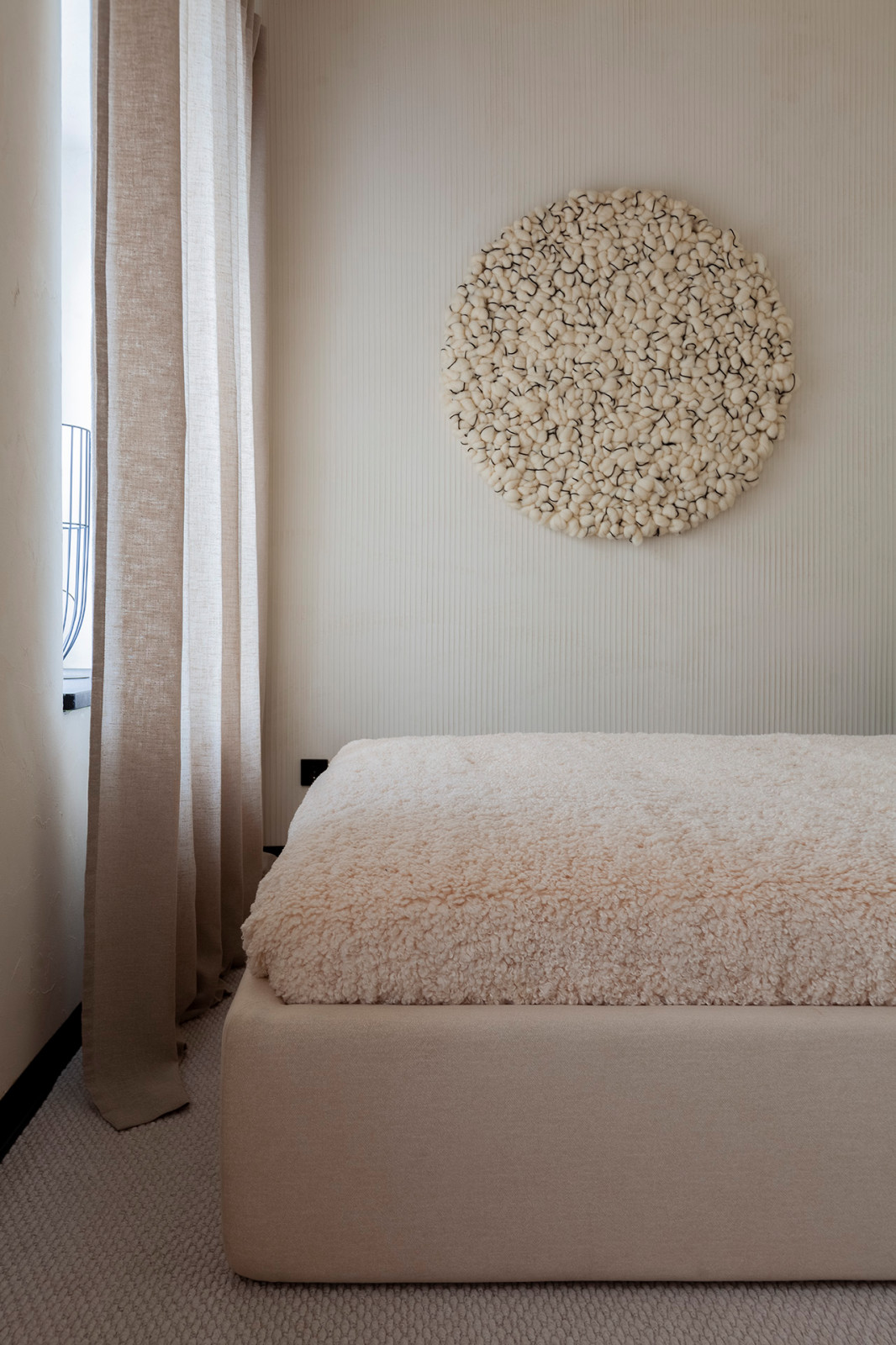 Добрая квартира - интерьер 49м² в доме XIX века