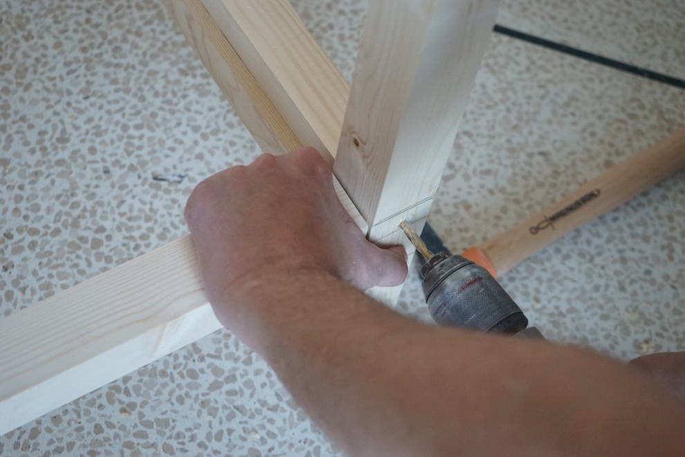 Своими руками: Как сделать кровать-домик для ребенка