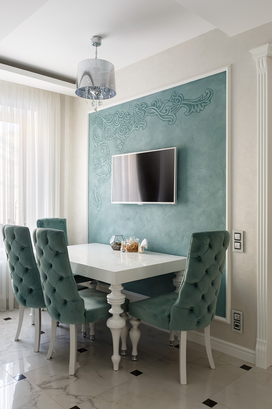 Реализованный проект 3хкомнатной квартиры в классическом стиле с элементами Ар Д