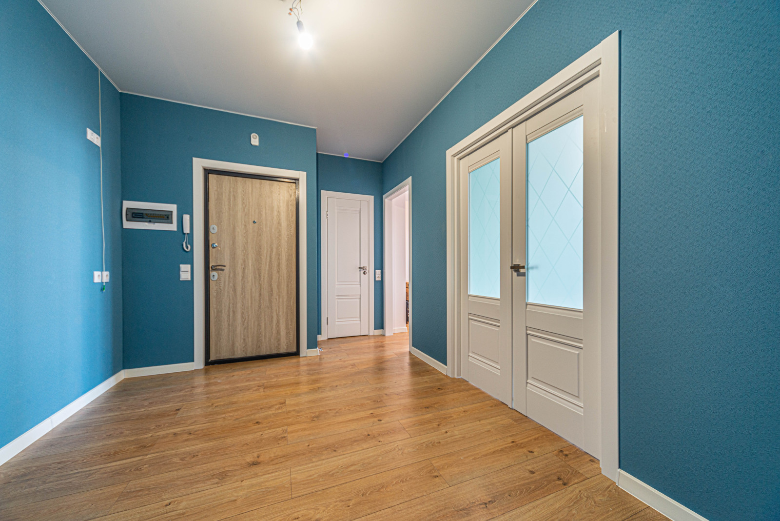 Пакетное предложение Отделка "Оптимум" ЖК "IQ Гатчина", 3 очередь.