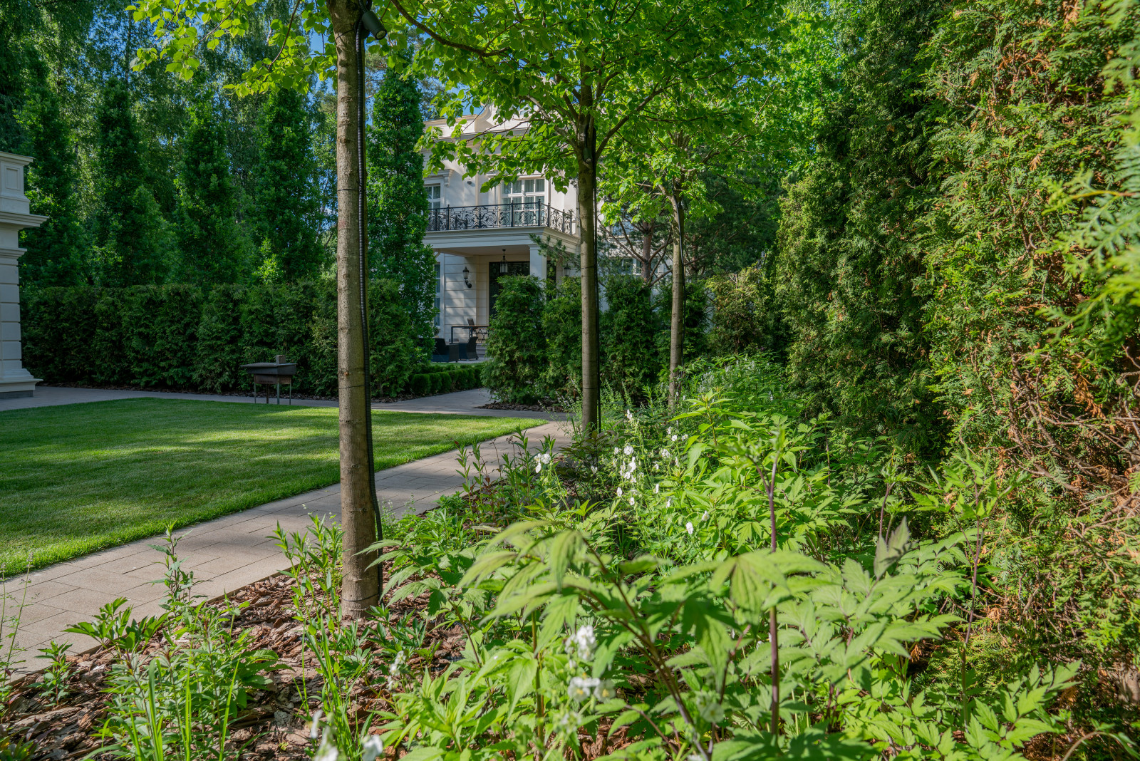 Французский сад. Опалиха. 2021 г.