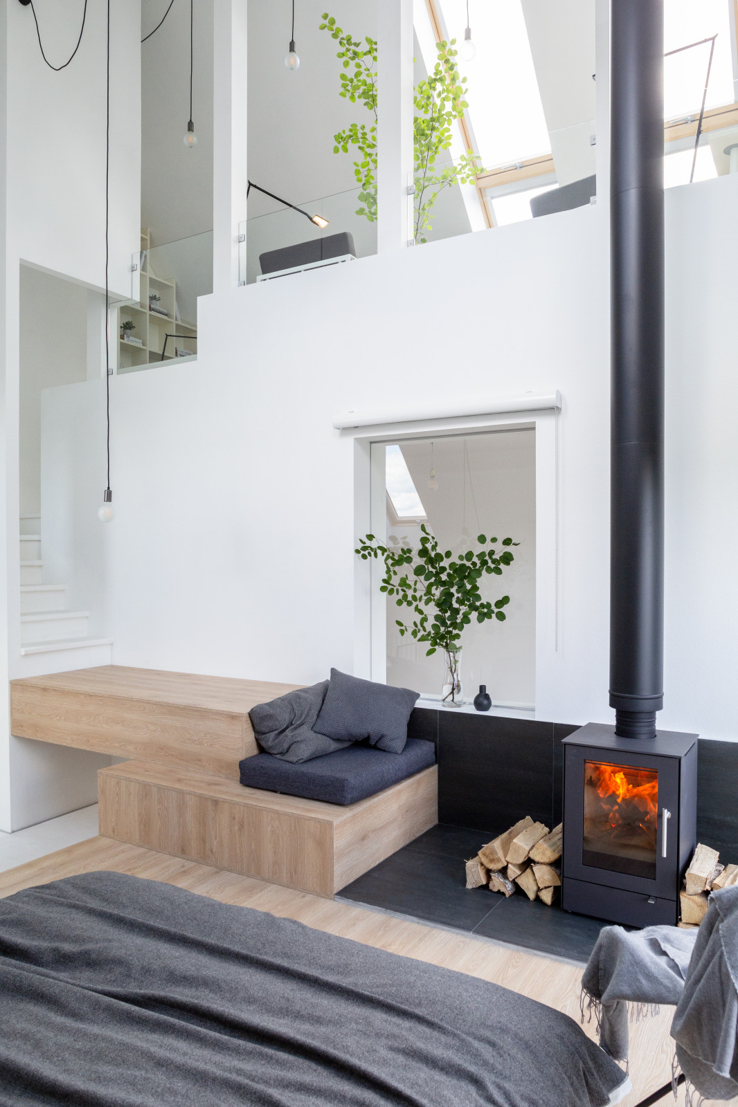 Загородный дом. Новый второй этаж. Дачный ответ.