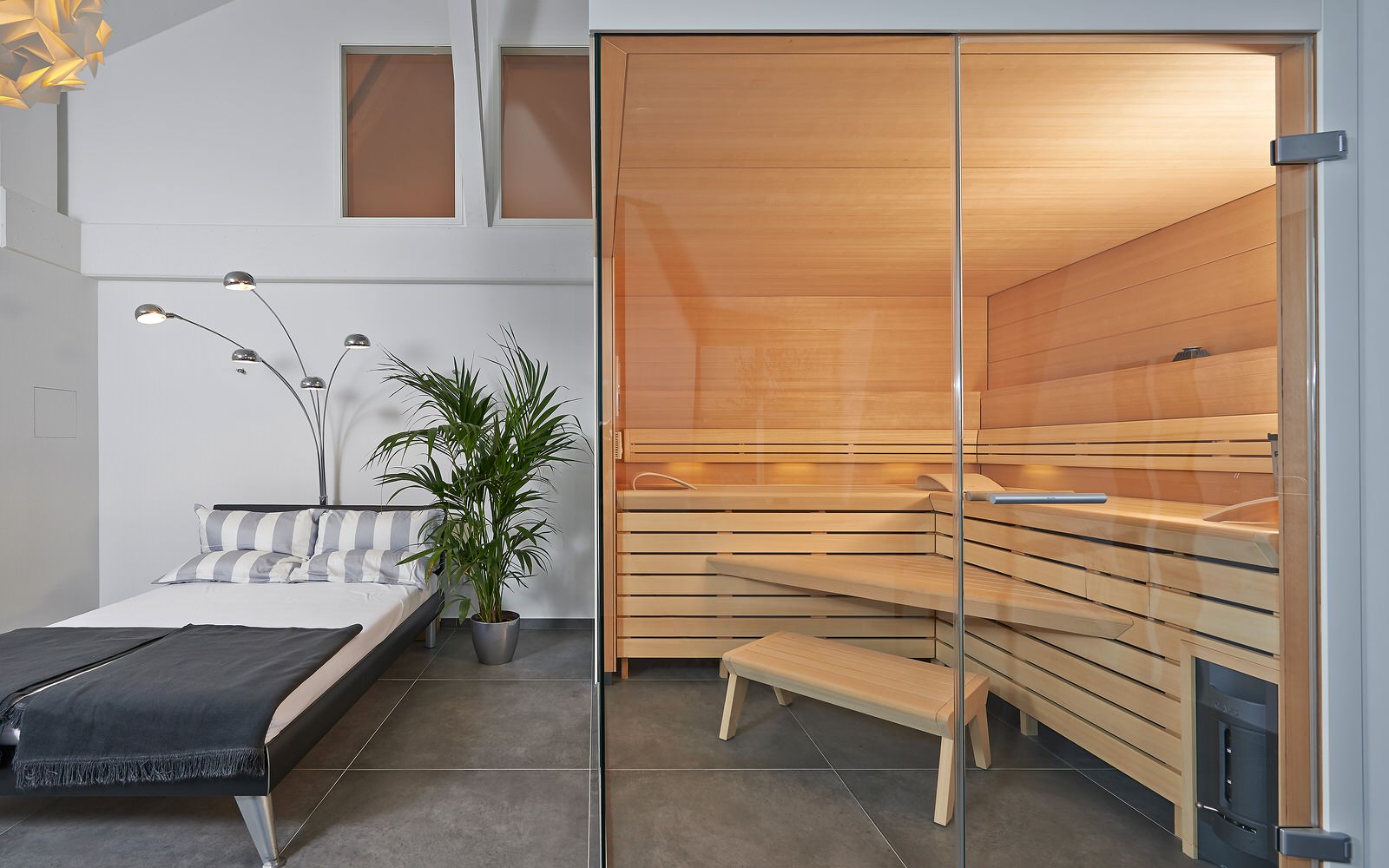 Сауна Lounge на мансарде городской виллы в Рейнланд-Пфальце.