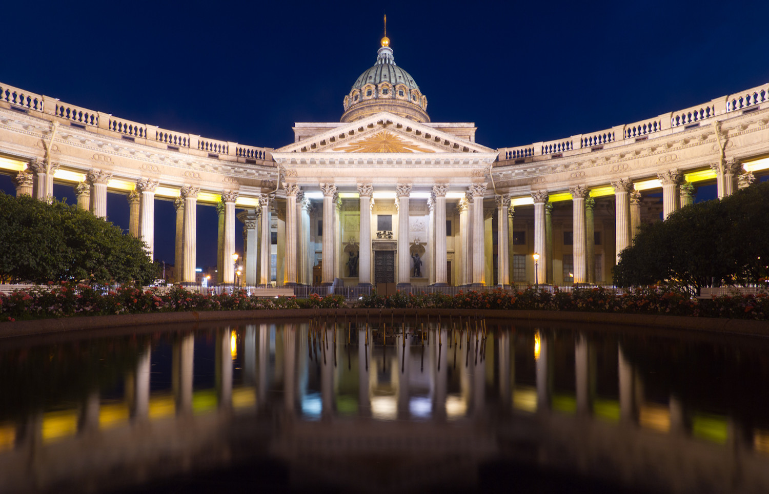 Обложка проекта: Фотографии архитектуры Петербурга