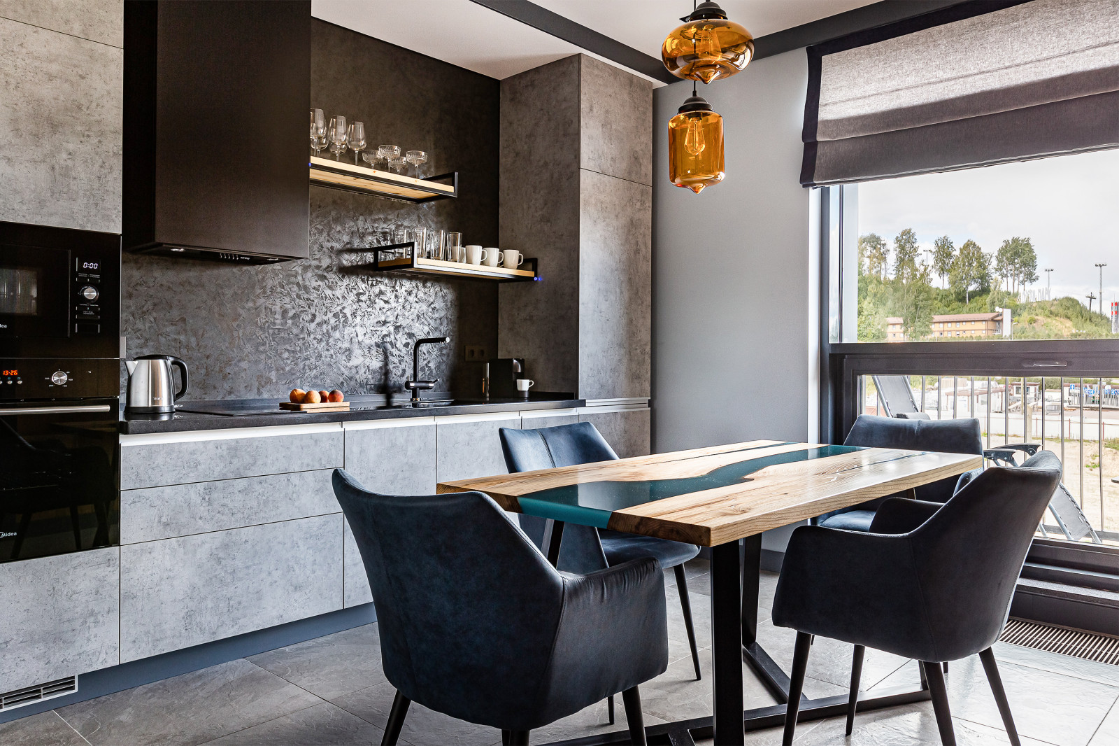 Обложка проекта: Сеть апартаментов Leonestate