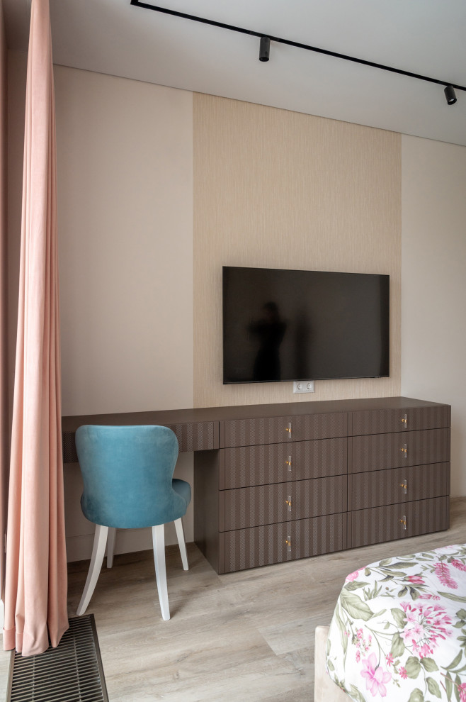 Комод в спальню с фрезеровкой ёлочки