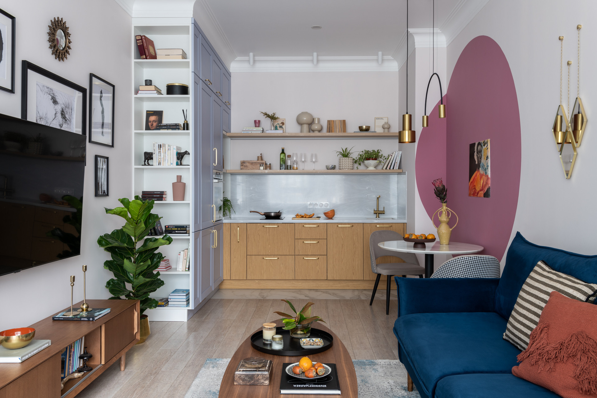 Houzz тур: 49 кв.м — квартира, наполненная цветом