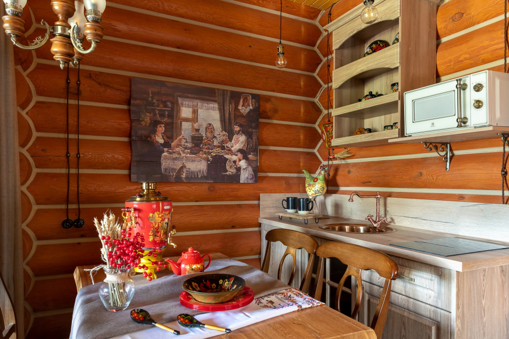 Дом из сруба. Русский исторический дизайн.