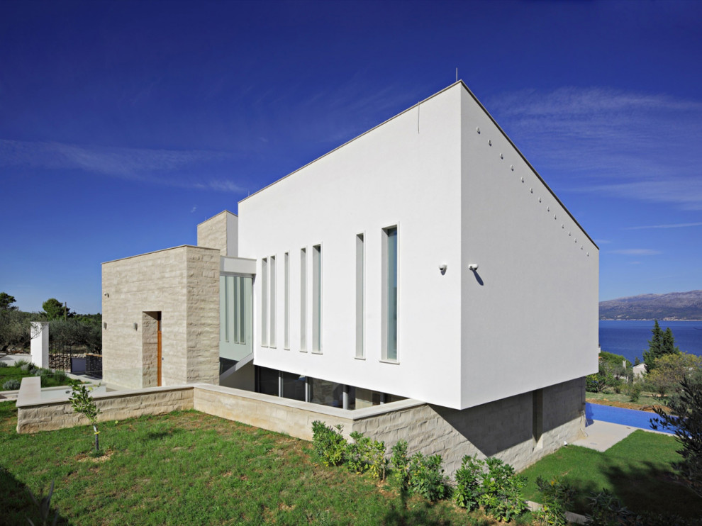 Обложка проекта: Вилла на море