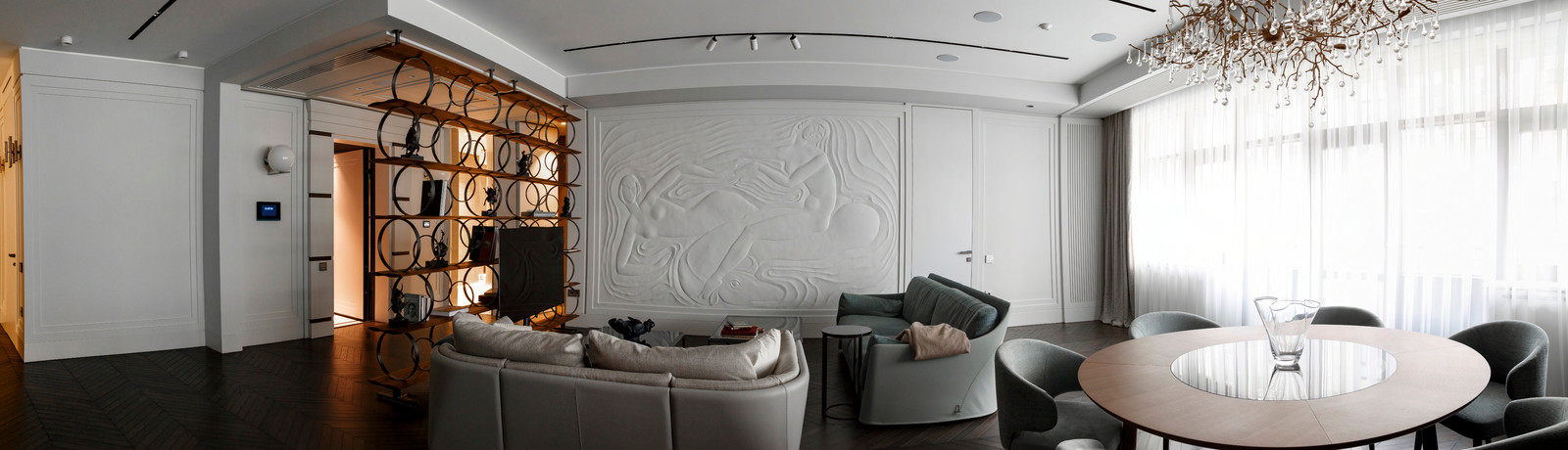 Барельеф на Козихинском