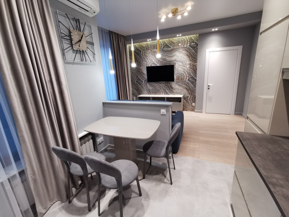 Обложка проекта: Апартаменты "Царская площадь"