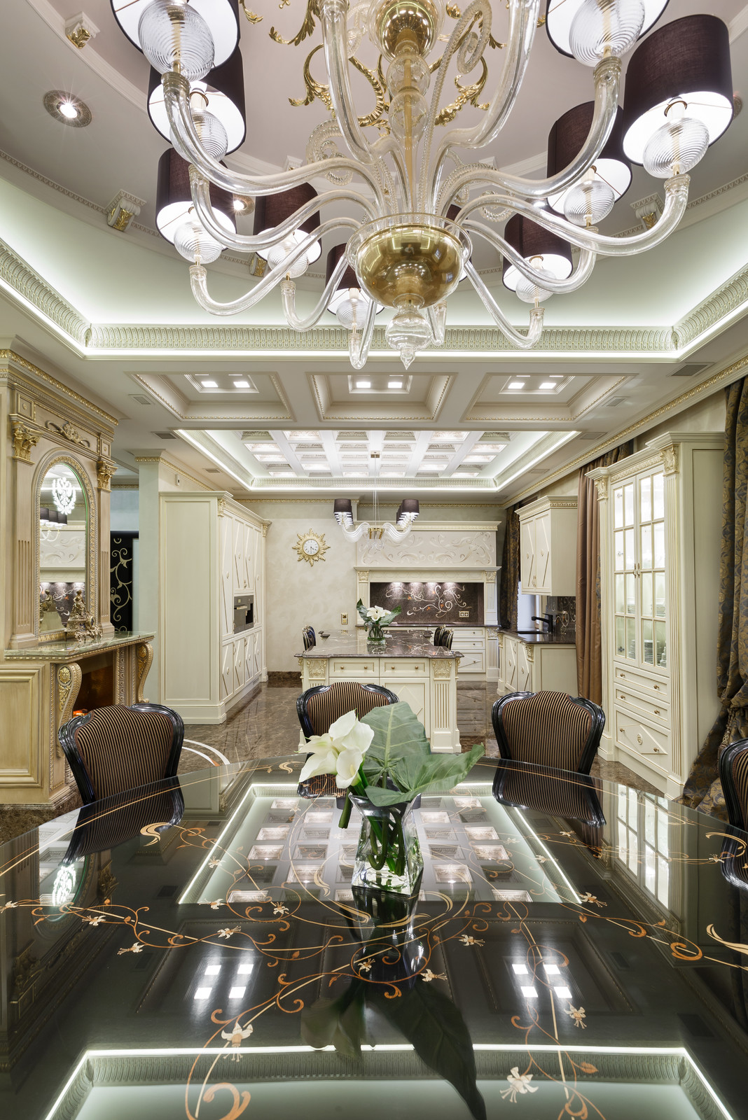 Классический интерьер на Крестовском острове города Петербурга