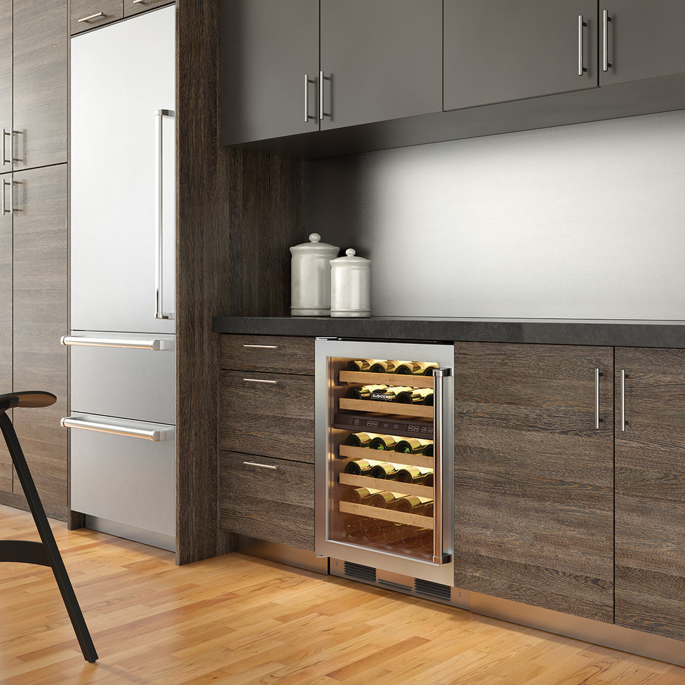 Обложка проекта: Интегрируемые холодильники Sub-Zero в интерьере