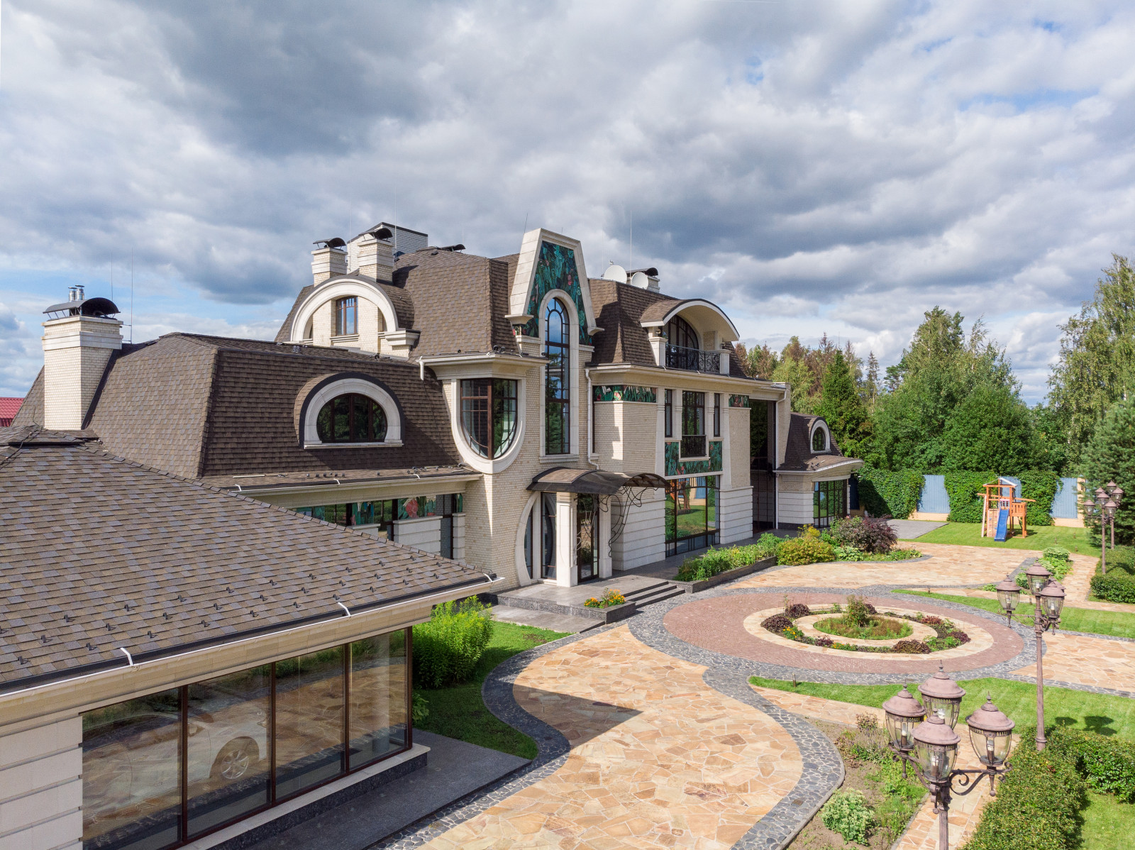 Красная горка - построенный