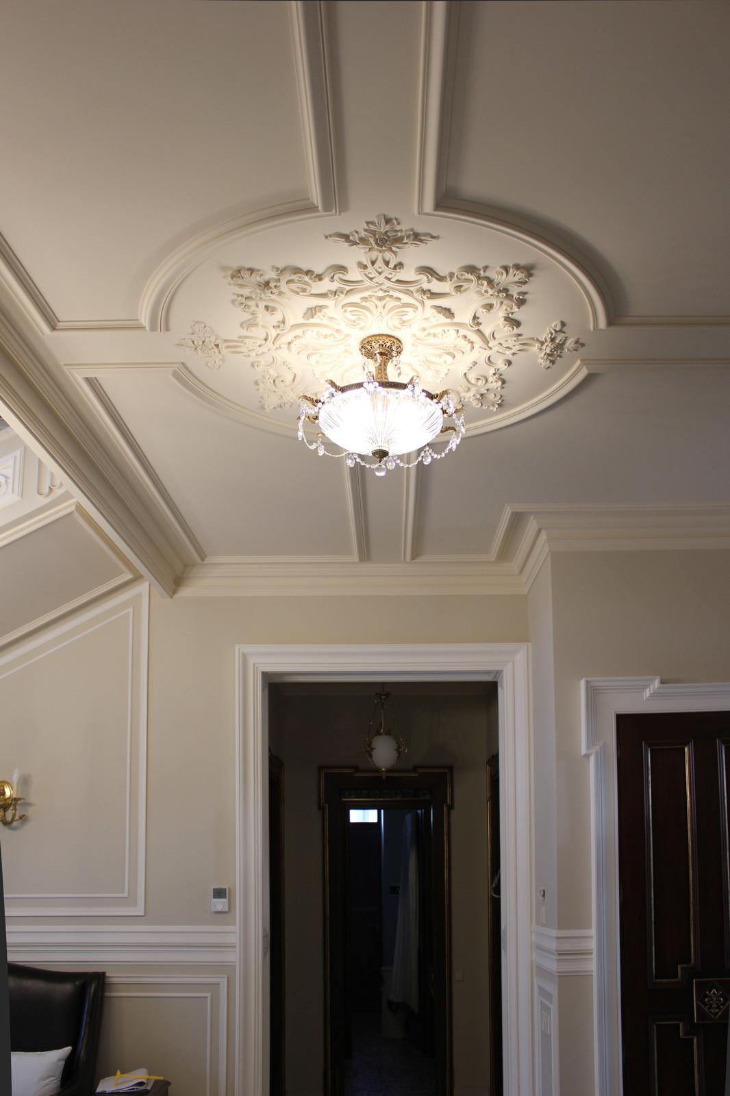 Обложка проекта: Вилла в поселке "Монтевиль"