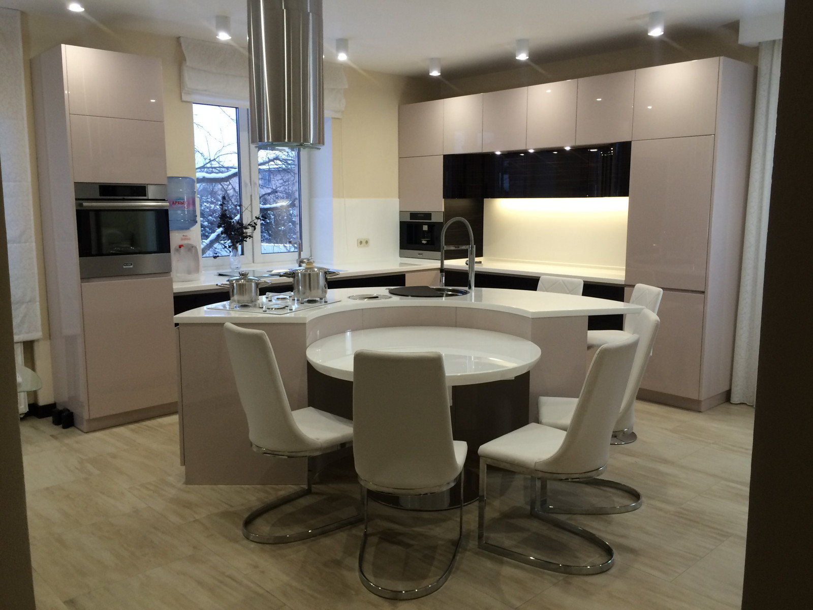 Флай на улице Лесной