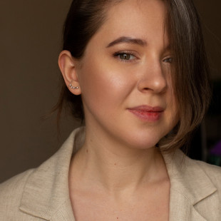 Вероника Дюжева