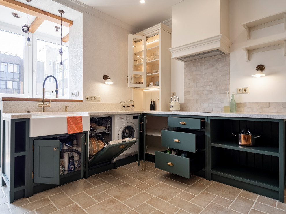 Элегантная кухня в неоклассическом стиле