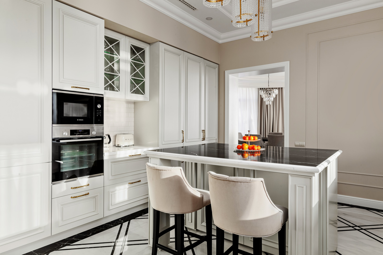 Строительство дома и отделочные работы. Дом на Новой Риге. 700 кв.м.